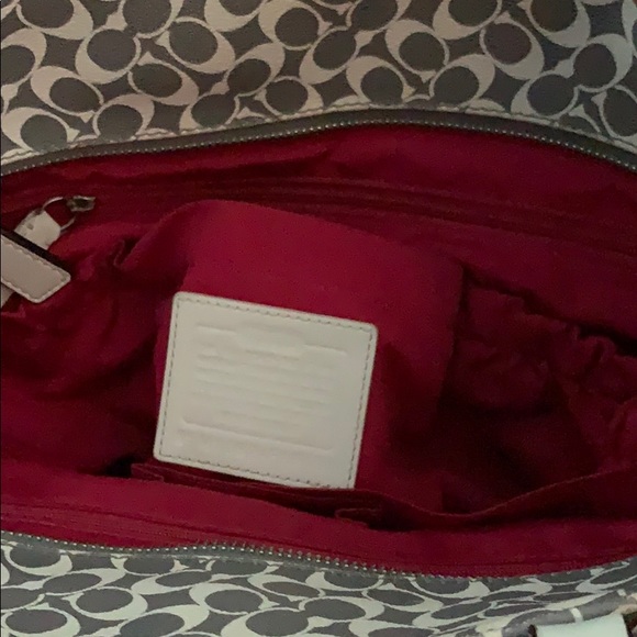 Coach diaper bag - Picture 7 of 8